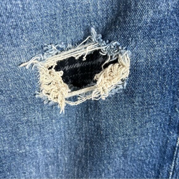 Men’s Levi’s 541 Athletic Taper Distressed Denim Jeans - Picture 6 of 7